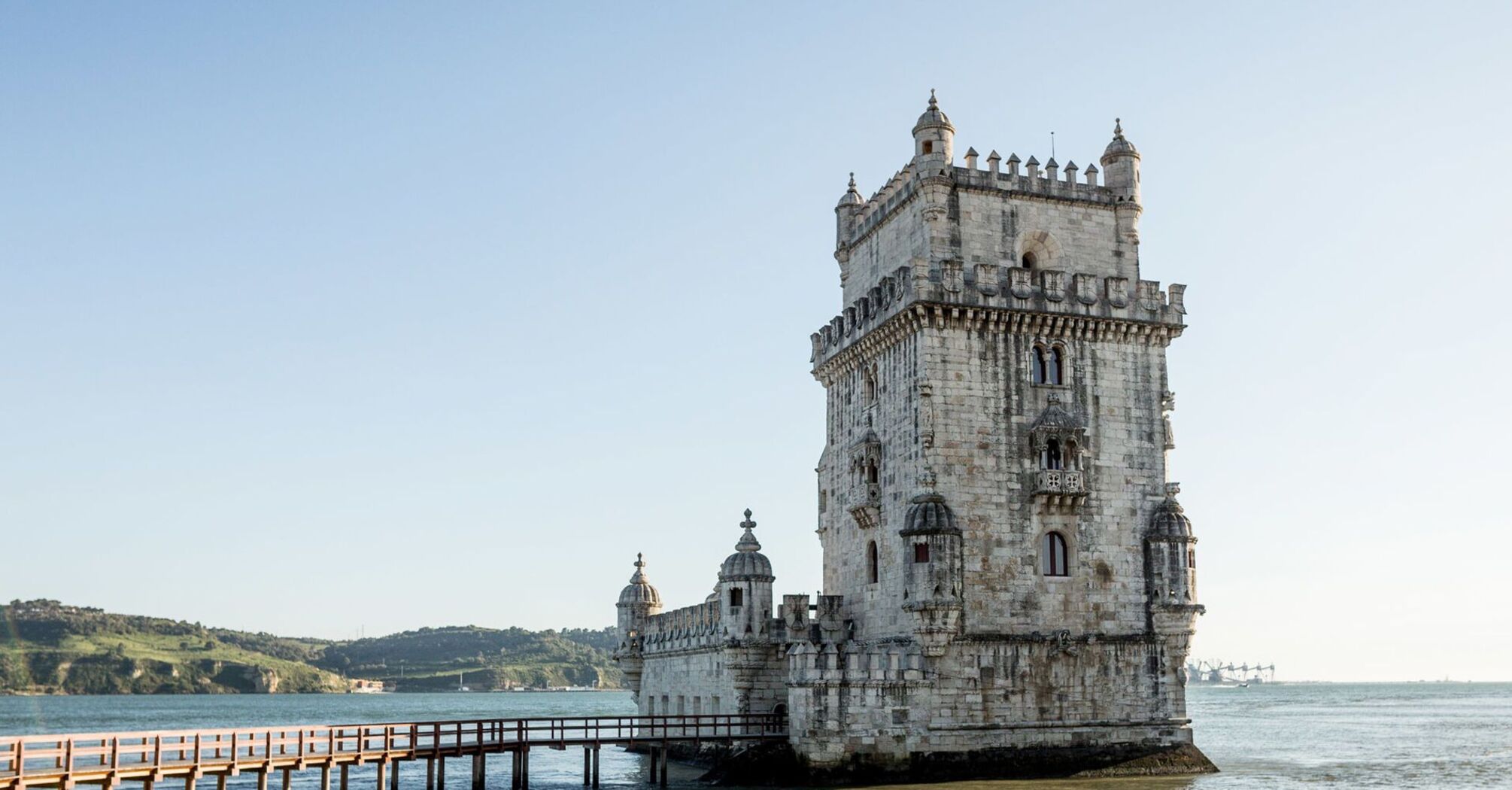 Changes to Portugal's "Golden Visa" law delayed